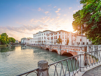 Cofanetto regalo 1 notte in 4* Superiore con Prosecco in camera e noleggio bici a Treviso