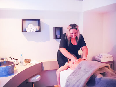 Relax a Ginevra: 1 trattamento benessere e 1 massaggio per 1 persona