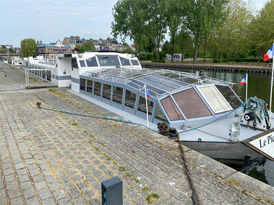 Coffret cadeau Croisière fluviale : 2h30 de traversée avec déjeuner gastronomique sur la Somme