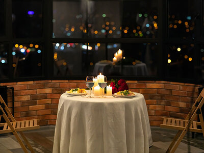 Caja San Valentín con ella: 1 experiencia de aventura, gastronomía o wellness