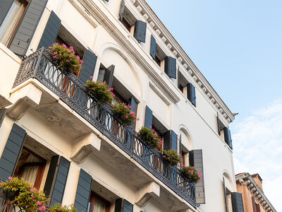 Cofanetto regalo Venezia a 5*: 1 notte in camera Superior in palazzo storico sul canale di Cannaregio