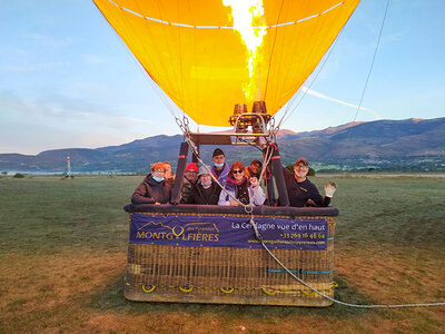 Vol en montgolfière pour 2 au-dessus des Pyrénées - Smartbox