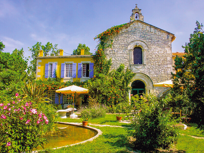 2 jours en hôtel de charme 4* à Arles avec accès privatif au hammam
