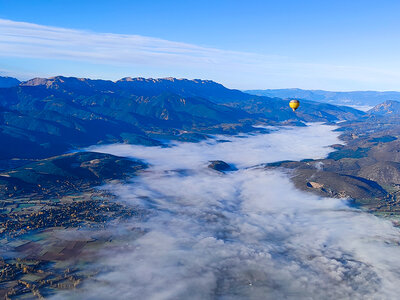 Vol en montgolfière au-dessus de la frontière espagnole le week-end