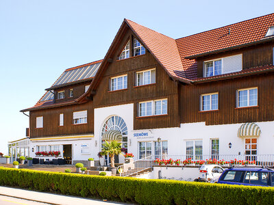 Cofanetto Amore e gusto a San Valentino: 1 romantica notte con cena per 2 in Svizzera