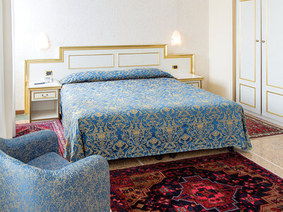 Cofanetto Benessere di coppia: 1 romantica notte e accesso alle piscine termali