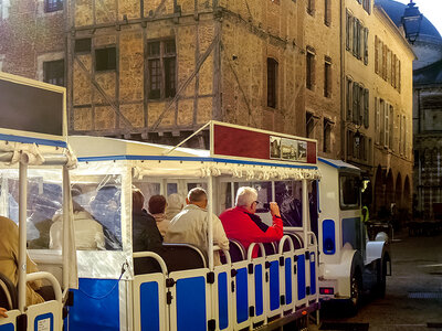 Coffret 2h de balade en bateau et en petit train pour découvrir Cahors avec boisson de bienvenue pour 2