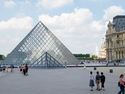 Coffret cadeau Visite guidée de 2h30 en famille au musée du Louvre pour 3