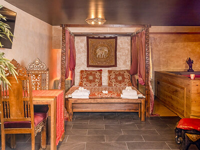 Eine luxuriöse Behandlung in der Nähe von Lausanne: Gold-Behandlung und Teepause für 1 Person