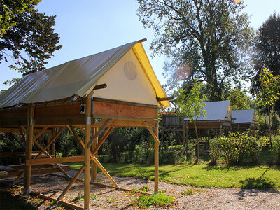 Séjour insolite en famille : 2 jours en tipi ou en tente perchée près d'Abbeville