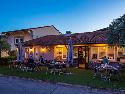 Coffret cadeau Séjour gourmand près de Valence : 3 jours en famille avec entrée à la Cité du Chocolat