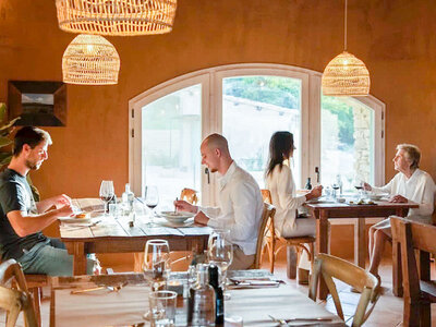 Cena de autor con maridaje para 2 personas en Hotel Can Buch