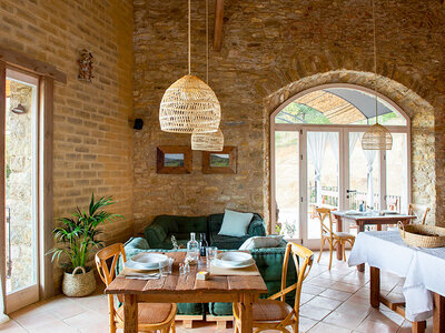 Caja Cena de autor con maridaje para 2 personas en Hotel Can Buch