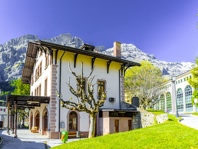 Coffret cadeau Séjour bien-être en montagne : 2 nuits avec spa à Loèche-les-Bains