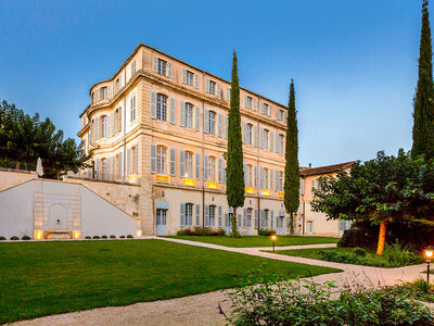Coffret cadeau Escapade de prestige en Provence : 2 jours dans un splendide château 4*