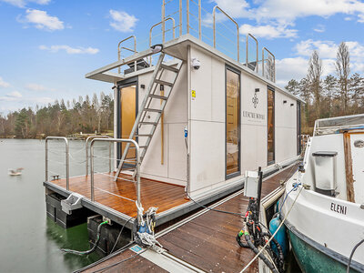 Coffret cadeau 2 jours insolites en maison flottante avec rooftop tout près de Paris
