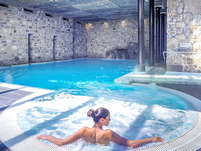 Cofanetto 1 notte con pausa relax presso l'Hotel Helvetia Thermal Spa a Bologna