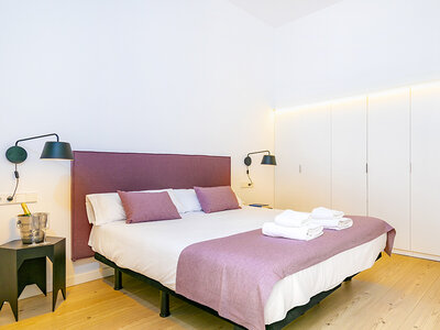 Caja regalo Holiday Rentals Sevilla Los Salados: 2 noches con desayuno en apartamento