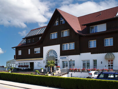 Box Ein besonderer Geburtstag, 20 Jahre! Aufenthalte in Europa, Gourmet-Dinner oder Wellness für 2