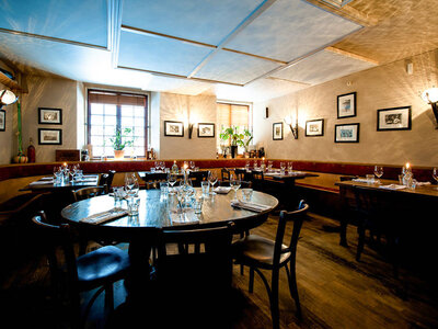 Box Fira 50 år av erfarenheter med en upplevelse