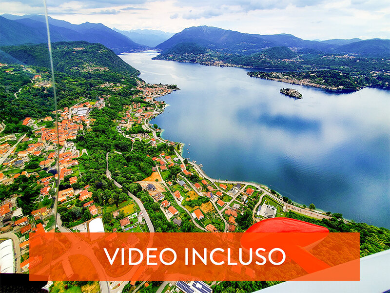 Adrenalinico volo in autogiro biposto sui laghi di Varese, Maggiore, Orta, Lugano e Como