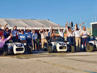 Experiencia Royal Drive en el Circuito de Jarama para 1 persona