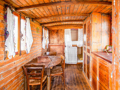 Coffret cadeau 3 jours en roulotte familiale avec accès au parc animalier près de Lyon