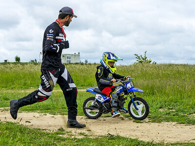 Sensations fortes spécial junior : initiation au pilotage de quad ou de moto d'1h près de Paris