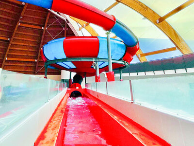 Cofanetto regalo Destinazione Acquaworld! 1 ingresso Area Fun per 1 adulto (4h)