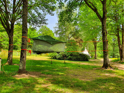Coffret cadeau Séjour insolite de 3 jours en tente suspendue près de Montluçon