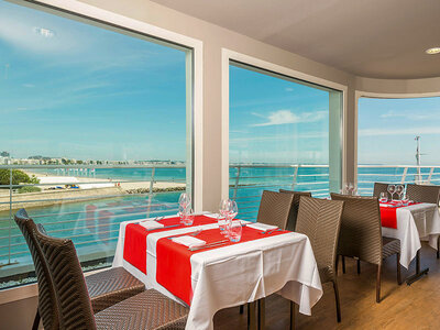 Coffret Repas gastronomique 4 plats avec champagne en bord de mer à La Baule