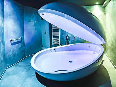 Come in un sogno a occhi aperti: 1h di floating therapy per 1