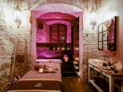 Caja Silom Spa, Barcelona: masaje oriental craneofacial y de cuello