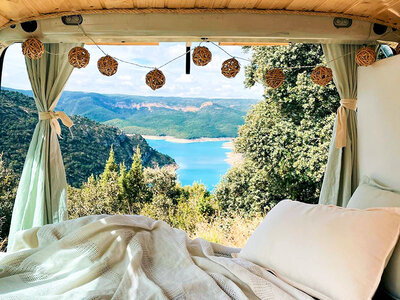 Caja ¡A la aventura! 2 noches en furgoneta Indian de Tartaruga Vans