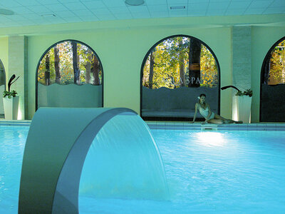 Cofanetto regalo Relax alle Terme Pompeo: percorso Nature Spa con pranzo per 1