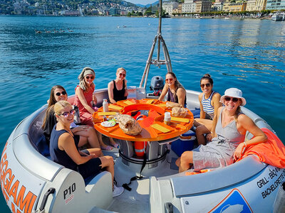 Coffret cadeau Fondue sur un bateau donut au lac de Lugano pour 2 personnes