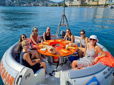 Cofanetto Party Boat sul Lago di Lugano fino a 10 persone