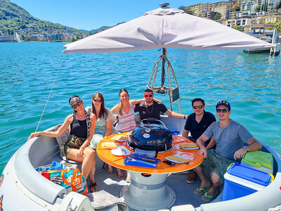 Box Karaoke im Partyboot mit Essen und Getränken für 2 auf dem Luganersee