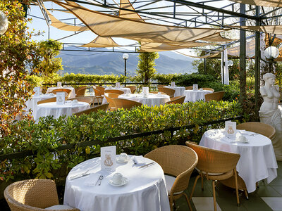 Cofanetto Pranzo o cena gourmet di 4 portate in un esclusivo ristorante a Sestri Levante