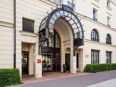 Geschenkbox 2 magische Übernachtungen nahe Paris für die ganze Familie