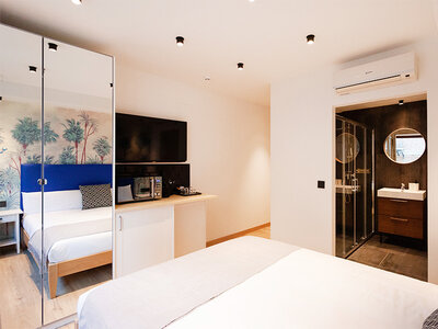 Cofanetto Arte a Siviglia: 1 notte con ingresso tablao flamenco nel Welldone Sierpes Boutique