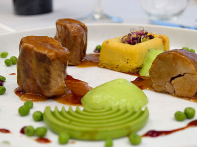 Cofanetto Irpinia gourmet: menù degustazione di 8 portate in Campania