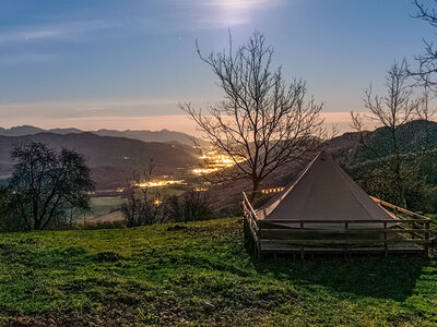 Caja ¡Escapada natural y auténtica! 2 noches en tienda en Cabanyes entre valls