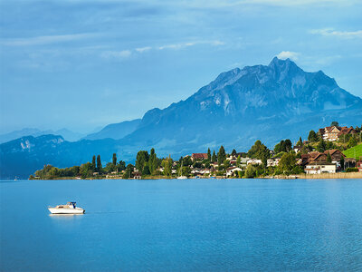 Coffret cadeau Excursion en bateau de 3h sur le lac des Quatre-Cantons pour 4 personnes à Lucerne