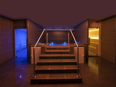 Cofanetto Ingresso alla Spa termale Bagni Triponzo (5h) con light lunch in Umbria per 2