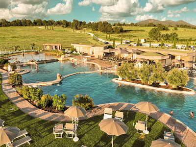 Cofanetto regalo Benessere per te: accesso giornaliero per 1 alla Spa e Terme di Vulci con trattamento