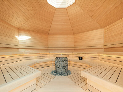 Coccole termali: accesso giornaliero per 2 alla Spa e Terme di Vulci con massaggio