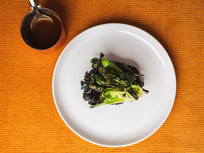 Boks 7-retters middag inkl. 1 glas vin for 2 på restaurant Odette