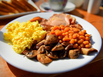 Caja regalo 1 brunch para 2 personas en Restaurante El Nogal, en Barcelona