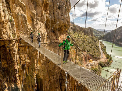 El Caminito del Rey: 2 entradas de adulto y traslado desde Málaga